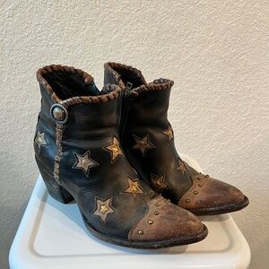 Old Gringo Black and Brown Star Embroidered Ankle Boots